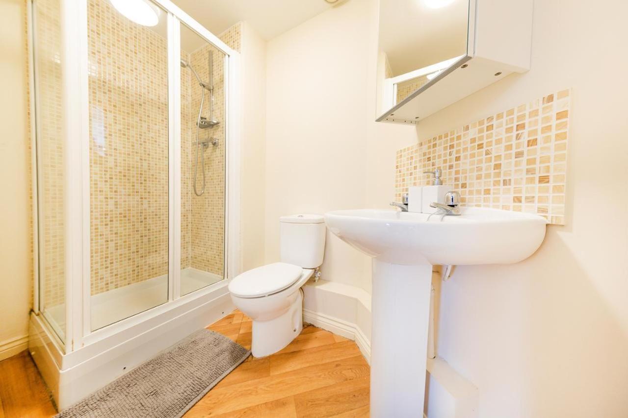 2 Bed 2 Bathroom Apartment Free Parking Bristol Esterno foto