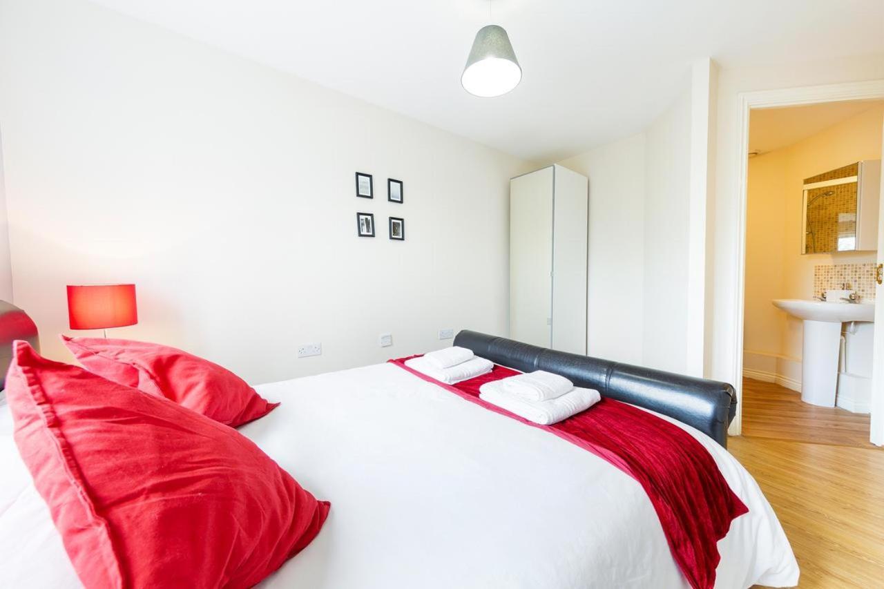 2 Bed 2 Bathroom Apartment Free Parking Bristol Esterno foto